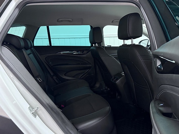 Opel Insignia Country Tourer 18 of 27
