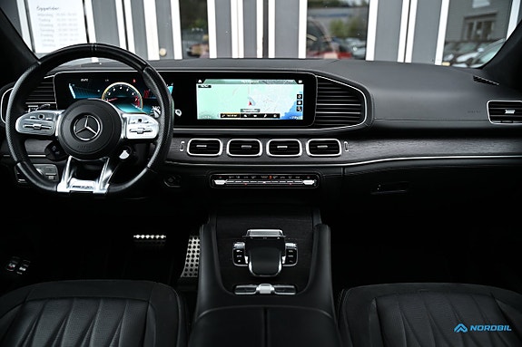 Mercedes-Benz GLE53 18 of 26