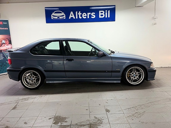 BMW 316 3 of 5