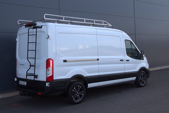Ford Transit 4 of 5