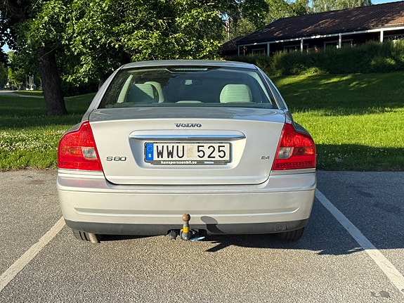 Volvo S80 7 of 7