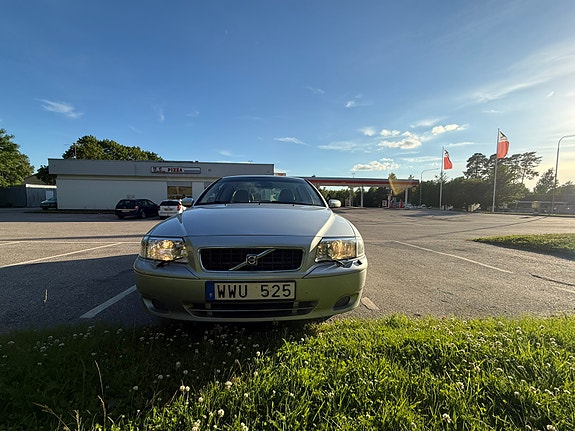 Volvo S80 5 of 5