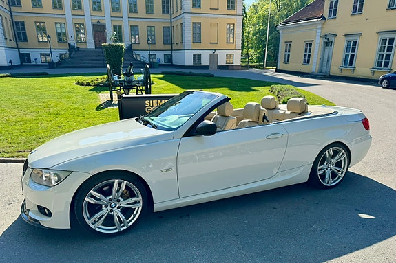 BMW 328i 2 of 5