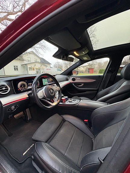 Mercedes-Benz E220 8 of 10