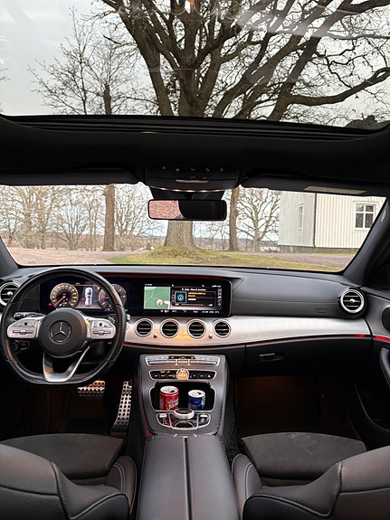 Mercedes-Benz E220 9 of 10