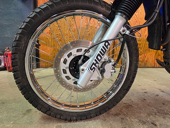 Yamaha XT600E 3 of 15