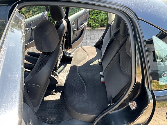 Citroen C3 11 of 25