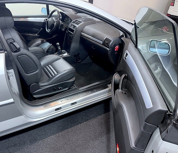Peugeot 407 13 of 23