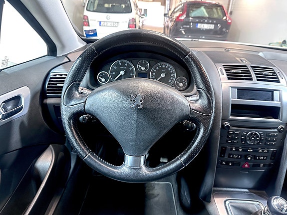 Peugeot 407 16 of 23