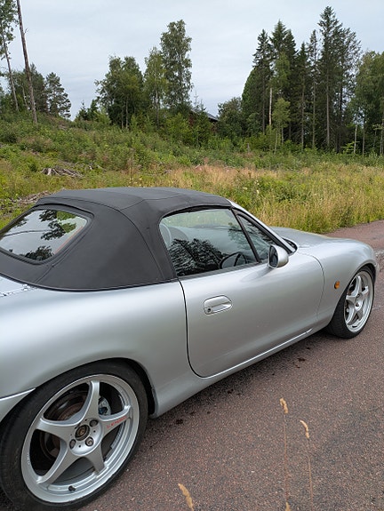 Mazda MX-5 5 of 5