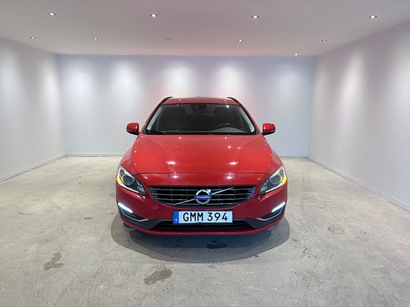Volvo V60 3 of 5