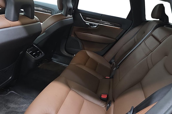 Volvo V90 13 of 22