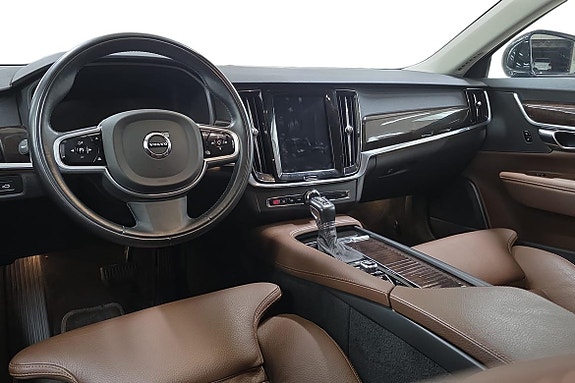 Volvo V90 10 of 22