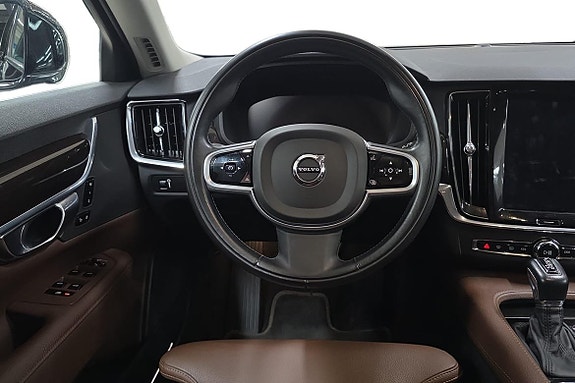 Volvo V90 11 of 22