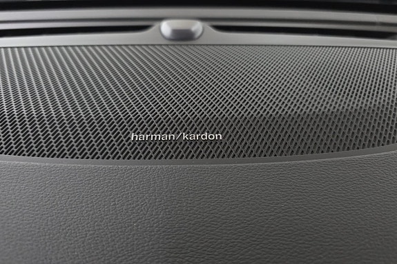 Volvo V60 24 of 25