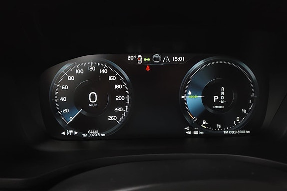 Volvo V60 16 of 25