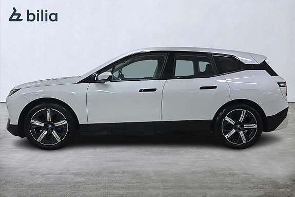 BMW iX 3 of 21