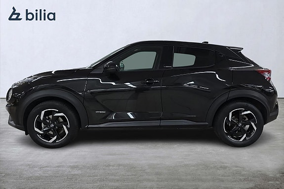 Nissan Juke 3 of 5