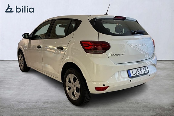 Dacia Sandero 2 of 5