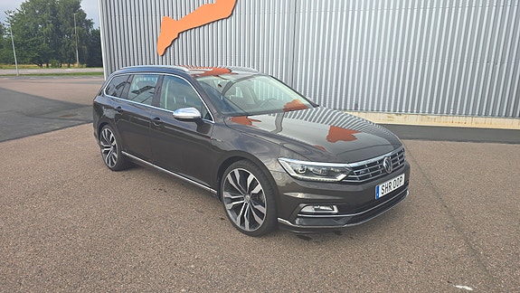 Volkswagen Passat 4 of 5