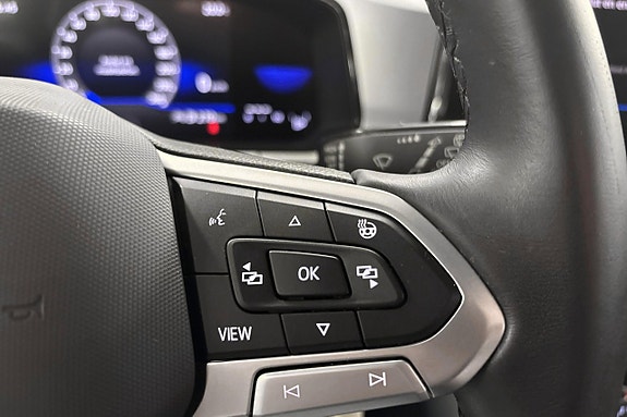 Volkswagen T-Roc 20 of 23