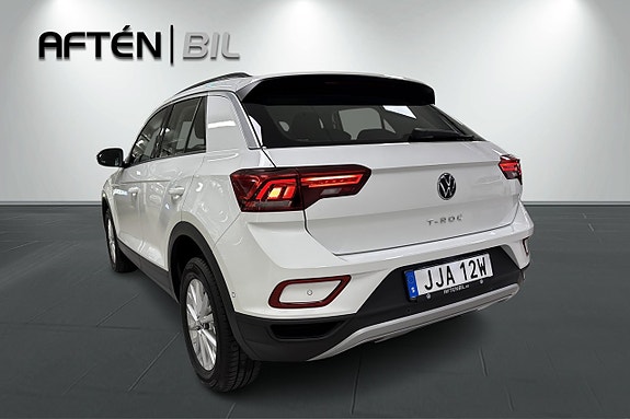 Volkswagen T-Roc 9 of 23