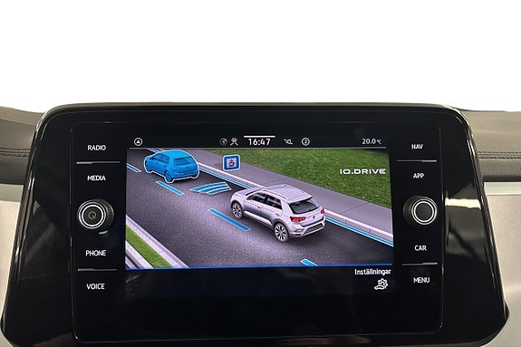 Volkswagen T-Roc 22 of 23