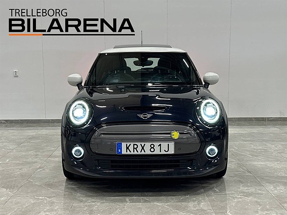 MINI Cooper SE 3 of 5
