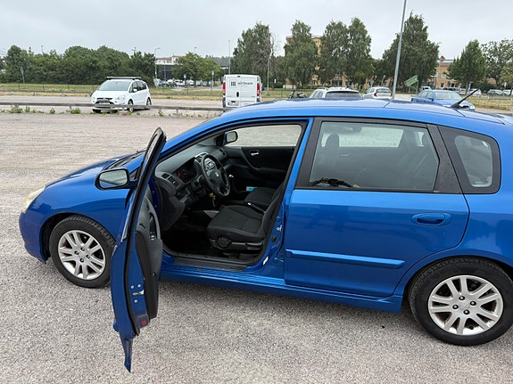 Honda Civic 3 of 5