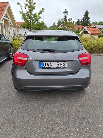 Mercedes-Benz A180 5 of 6
