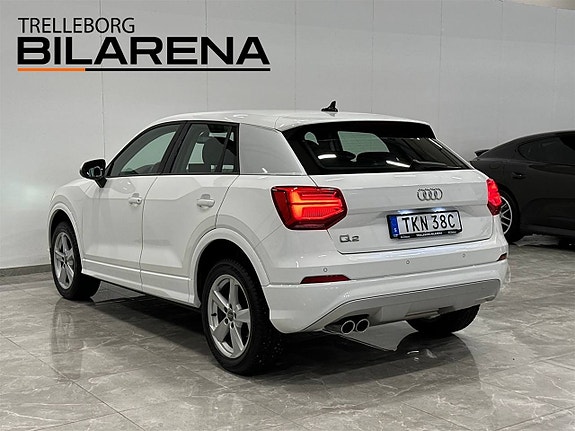 Audi Q2 6 of 24