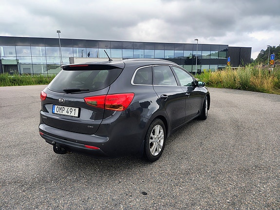Kia Ceed 5 of 8