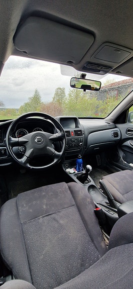 Nissan Almera 3 of 4