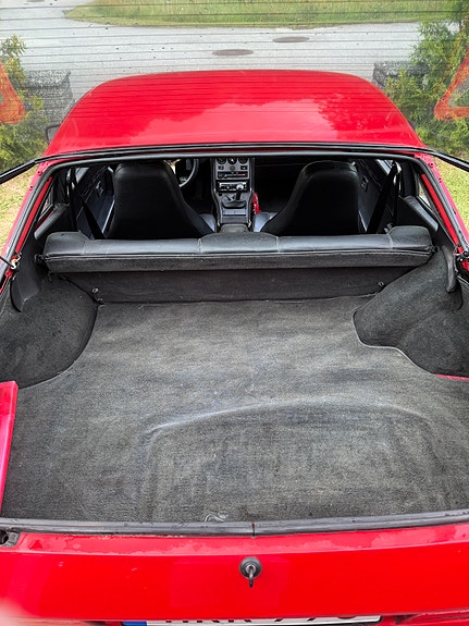 Porsche 944 10 of 11