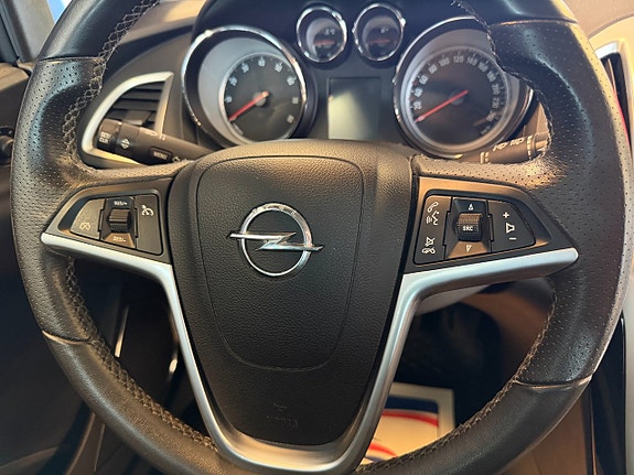 Opel Astra 13 of 13