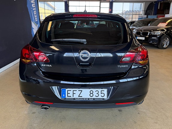 Opel Astra 6 of 13