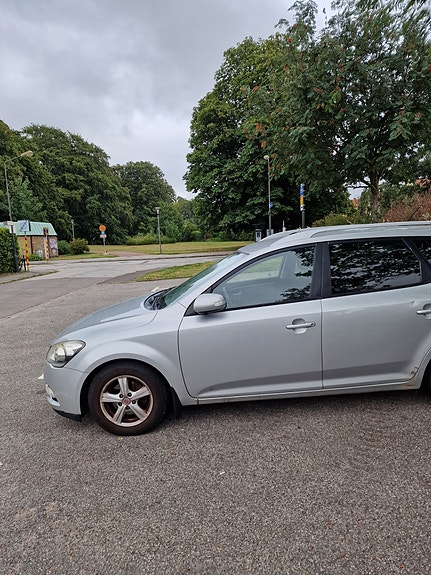 Kia Ceed 3 of 4