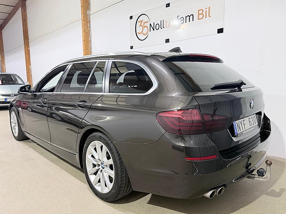BMW 520d 3 of 5