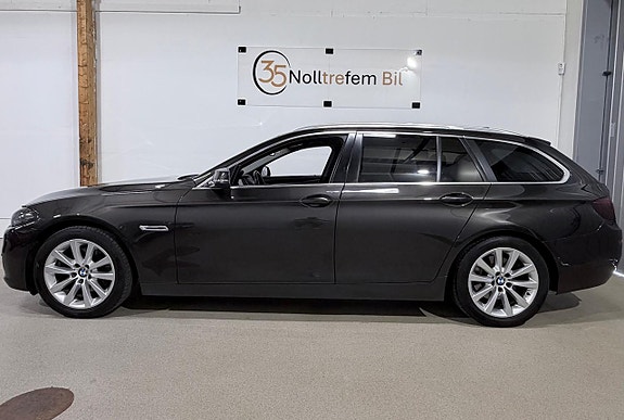 BMW 520d 2 of 5