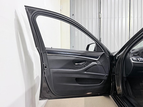 BMW 520d 8 of 28