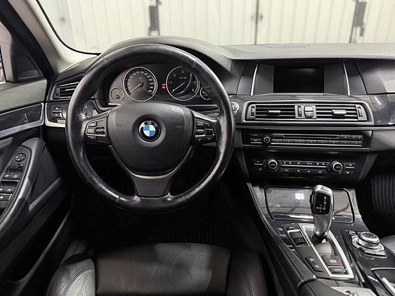 BMW 520d 12 of 28