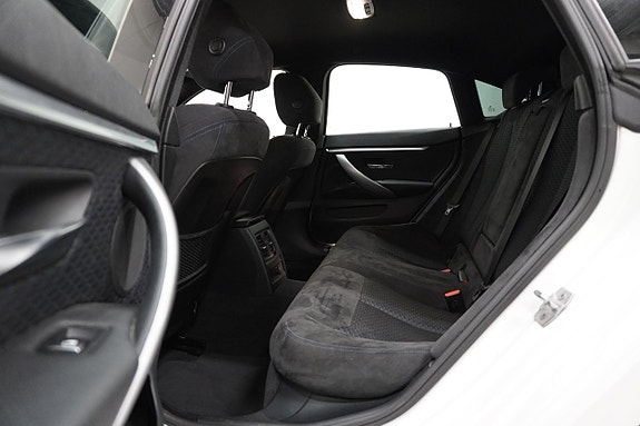 BMW 430i 13 of 27