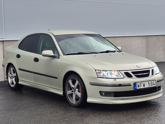 Saab 9-3 3 of 5
