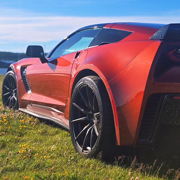 Chevrolet Corvette 29 of 30