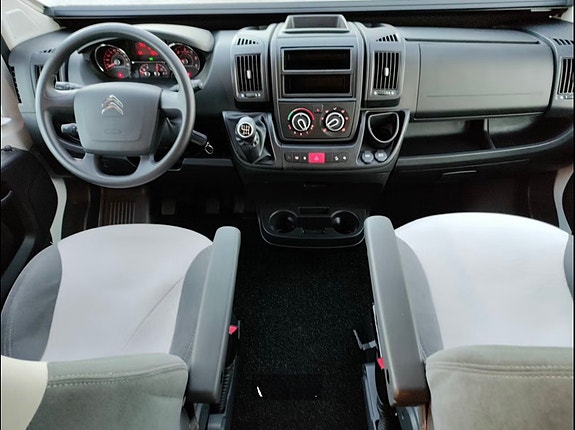 Citroen LIVINGSTONE 2 15 of 15