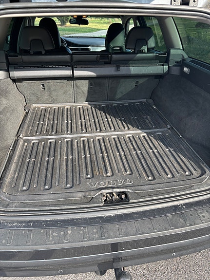 Volvo V70 6 of 10