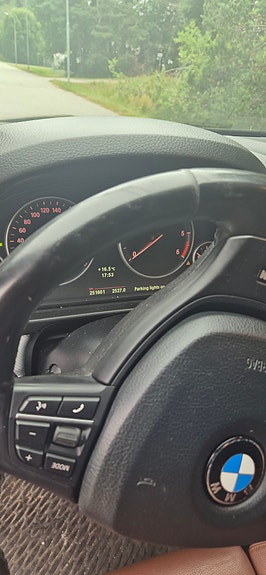 BMW 530d 8 of 11