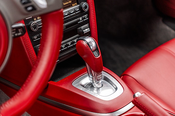 Porsche 911 Carrera S 17 of 19