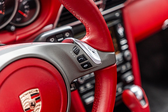 Porsche 911 Carrera S 18 of 19