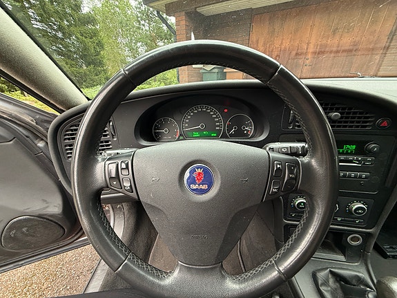 Saab 9-5 5 of 6